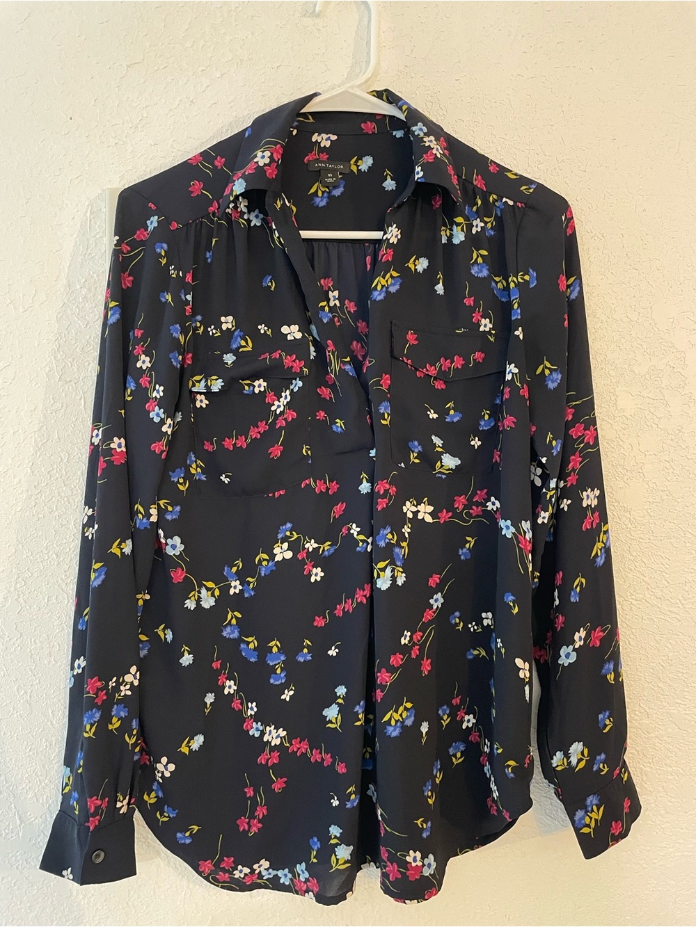 Ann Taylor Black Floral Button-Down Shirt